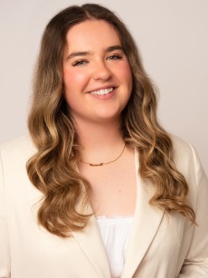Hannah Mattson Professional Portrait